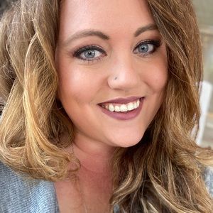 Meet your Posher, Devon